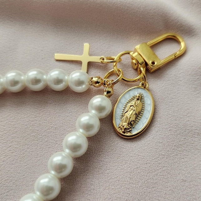 Pearl Wristlet Keychain – Faith Charm Accessory with Custom Initial