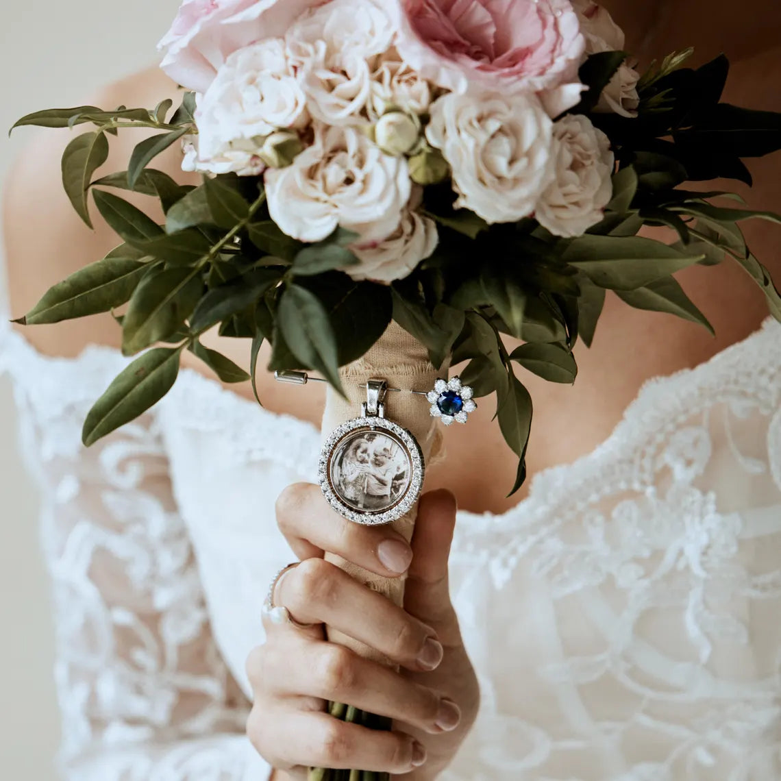 Something Blue Memorial Charm – Photo Keepsake for Bridal Bouquet
