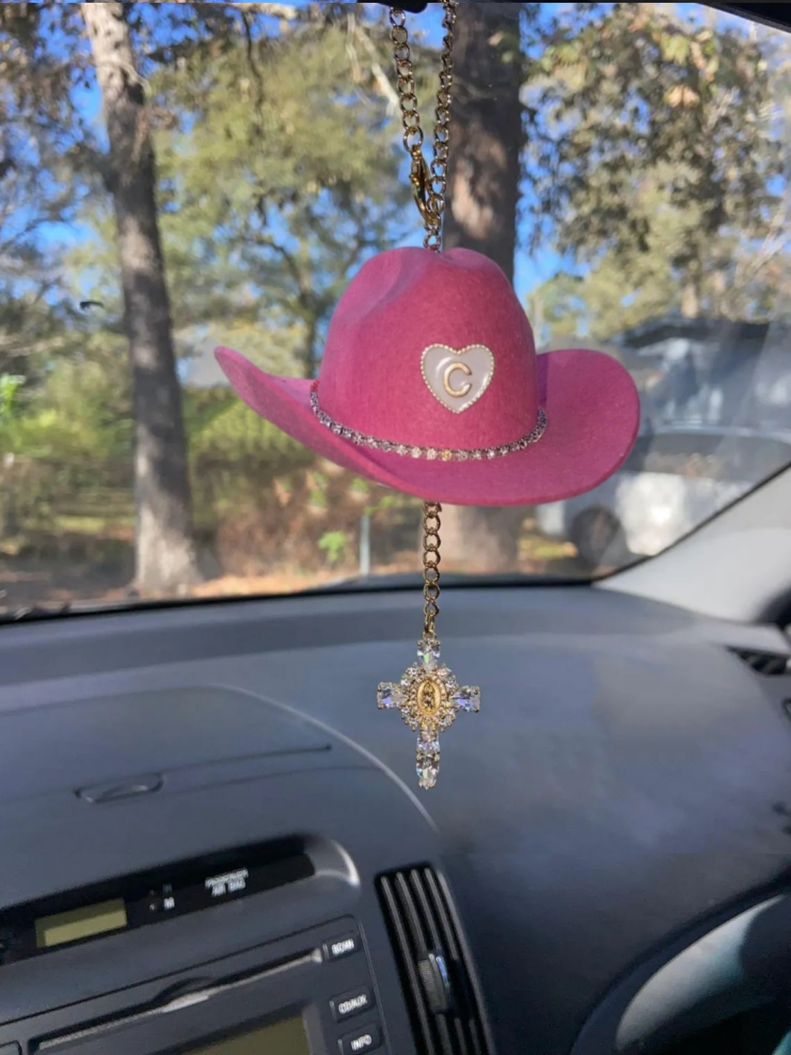 Chapeau de cowboy Vierge Marie - Porte-clés voiture - Accessoire de rétroviseur personnalisé